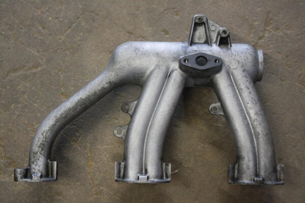 OM617 Intake Manifold